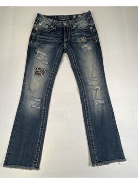 Miss Me Women Size 27 Blue Signature Distressed Denim Cropped Jeans Embellished